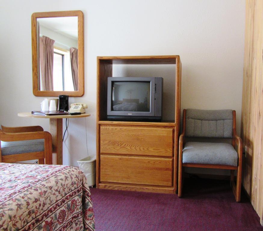 Travelers Lodge West Yellowstone Rum bild
